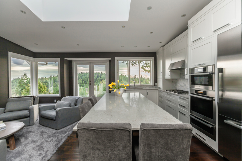 West Vancouver Homes