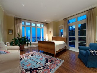 West Vancouver Homes