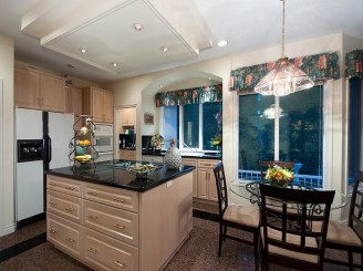 West Vancouver Luxury Homes