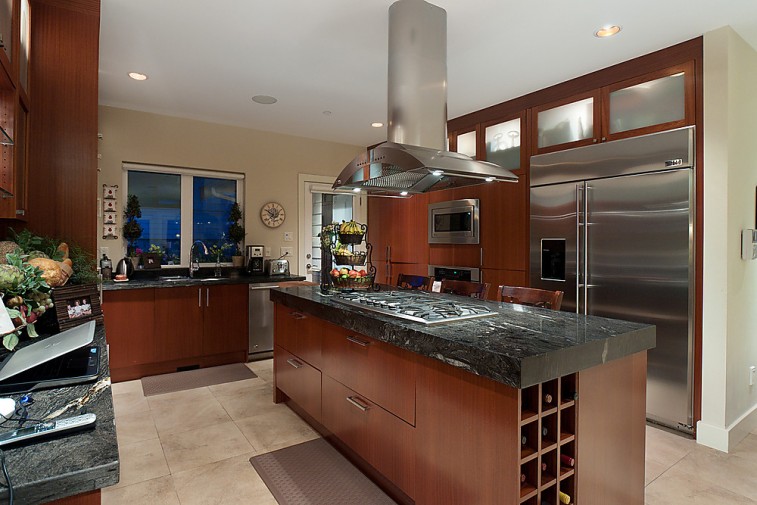 West Vancouver Homes for Sale