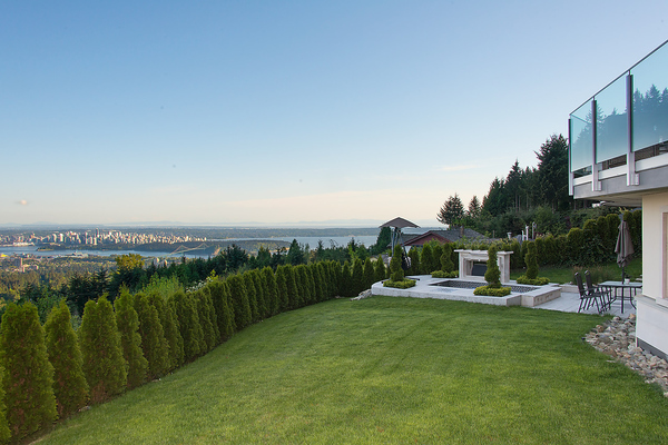 West Vancouver Water Front Homes