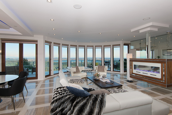 West Vancouver Homes