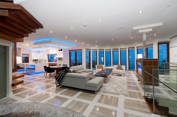West Vancouver Waterfront Homes