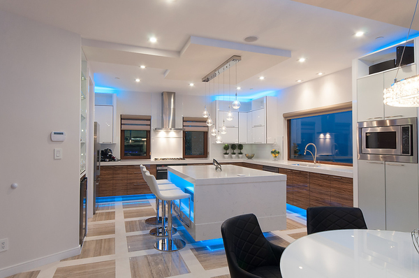 West Vancouver Water Front Homes
