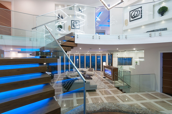 West Vancouver Luxury Homes