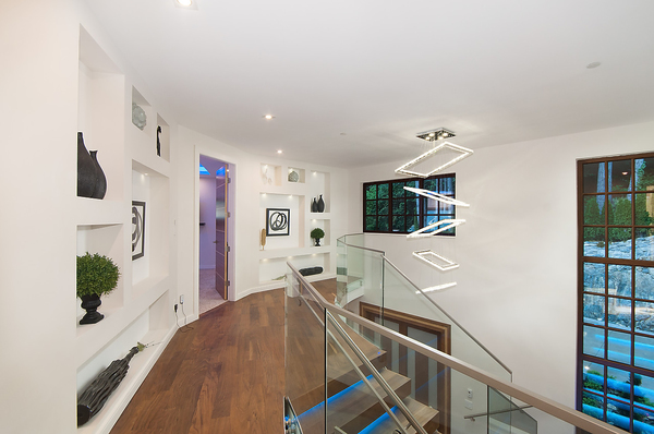 West Vancouver Homes