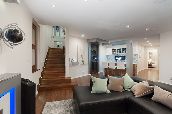 West Vancouver Water Front Homes
