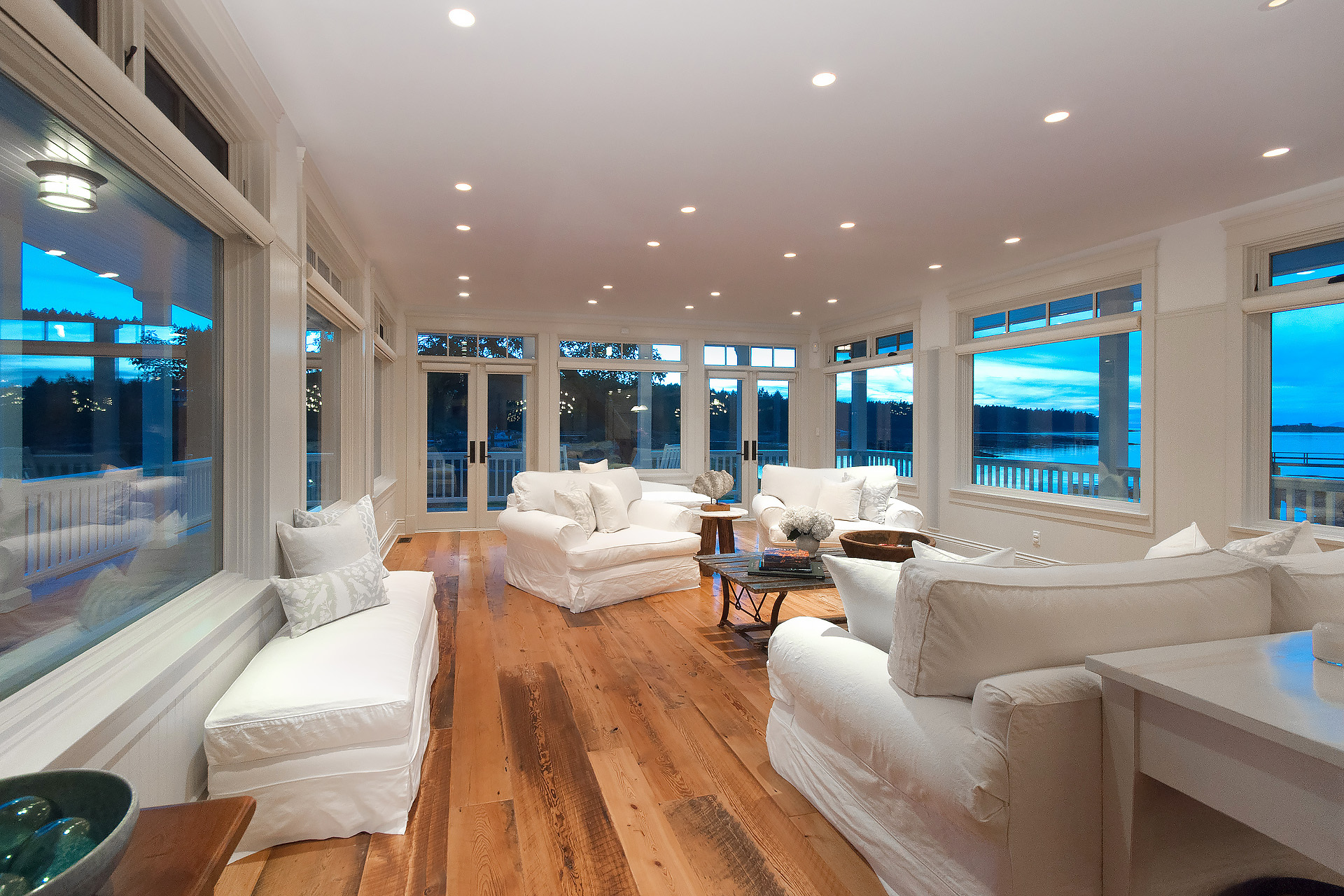 West Vancouver Homes