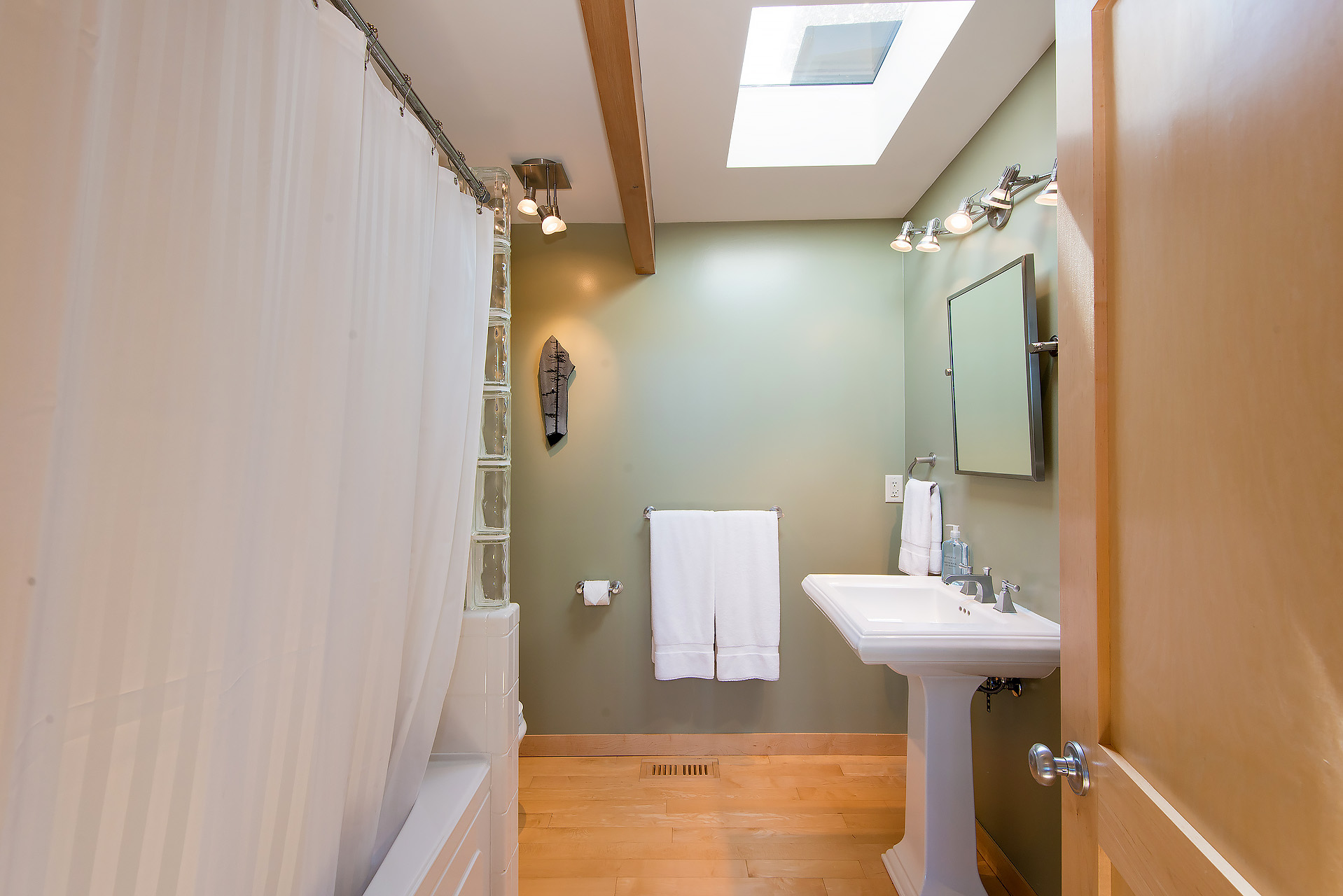 West Vancouver Waterfront Homes