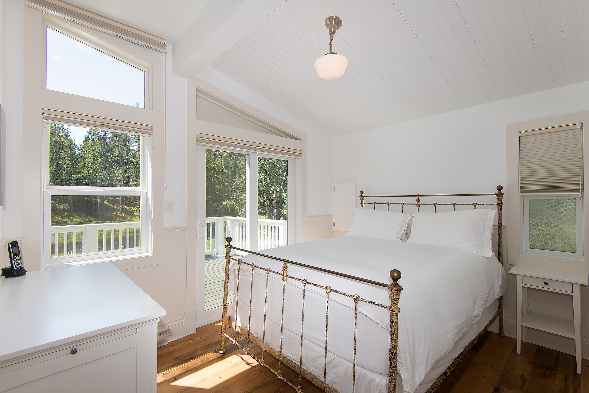 West Vancouver Waterfront Homes