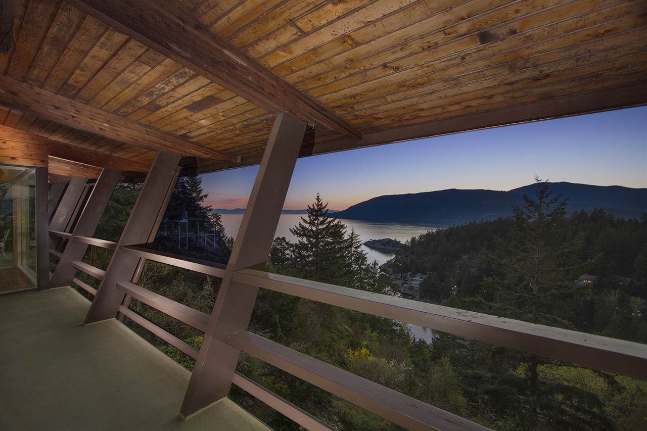 West Vancouver Real Estate