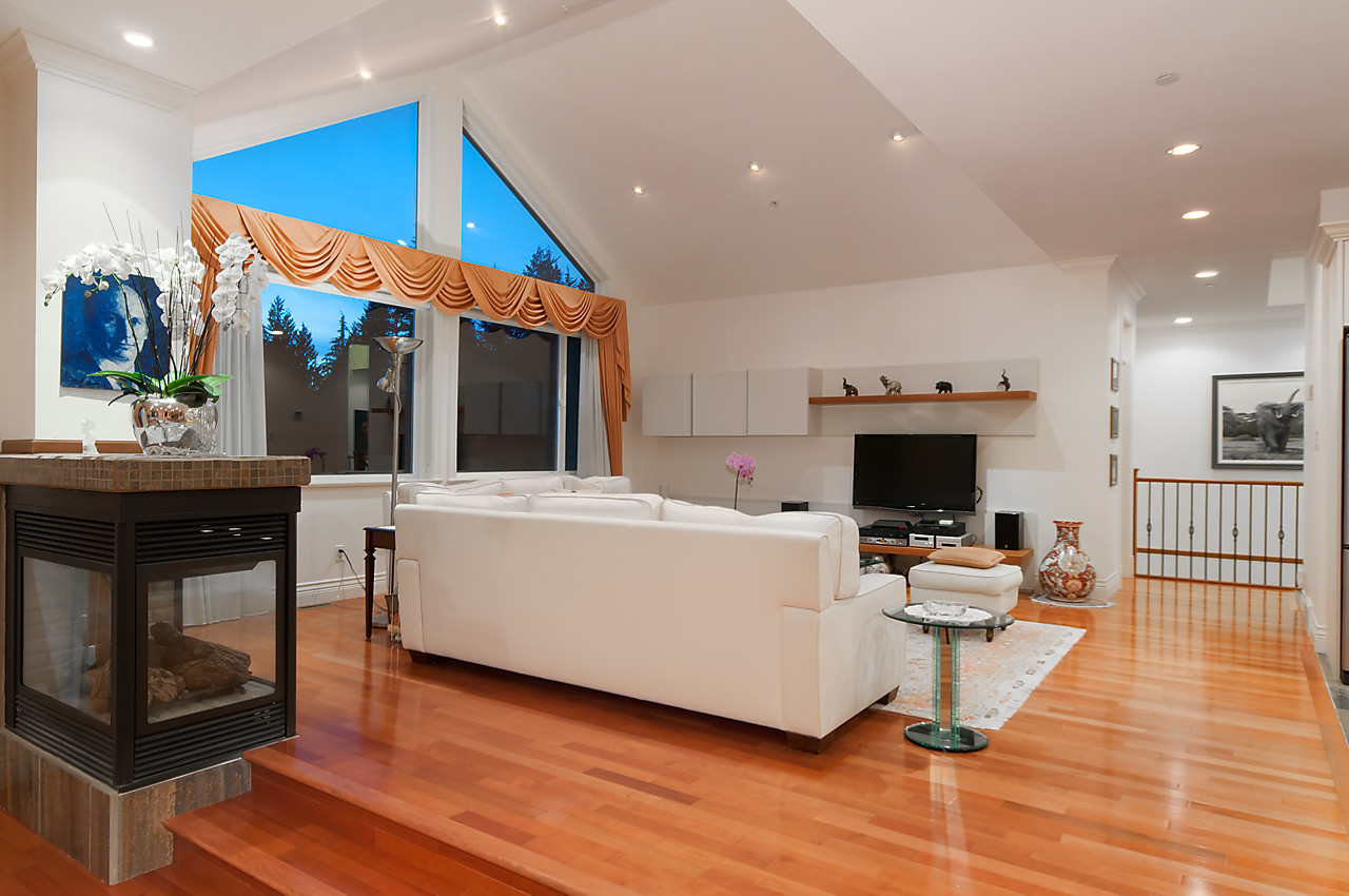 West Vancouver Real Estate