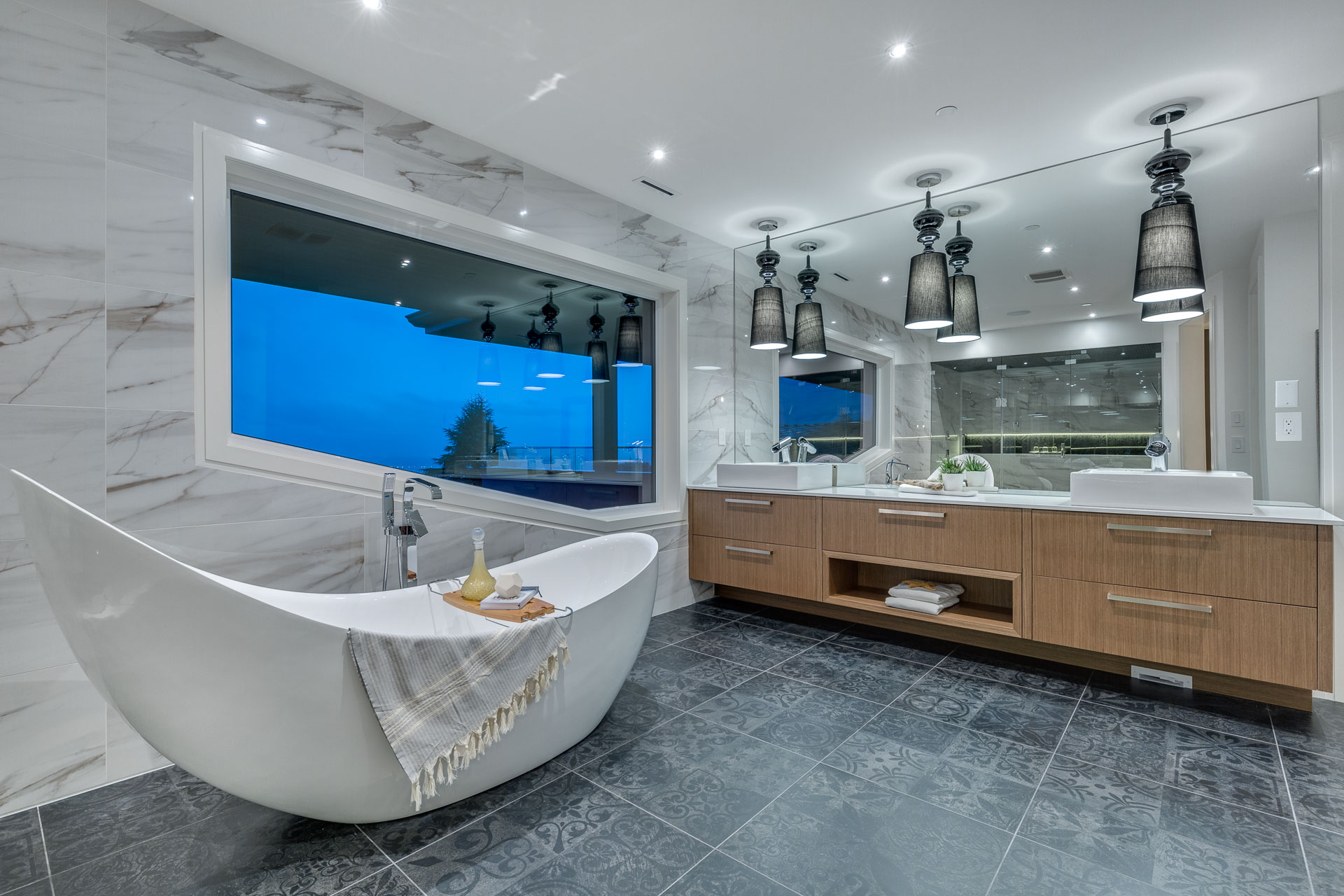 West Vancouver Luxury Homes