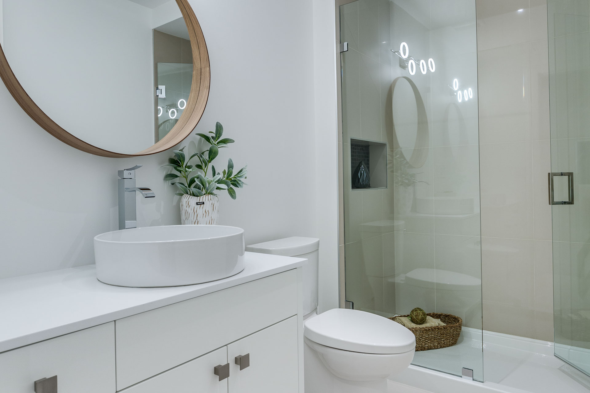 West Vancouver Waterfront Homes