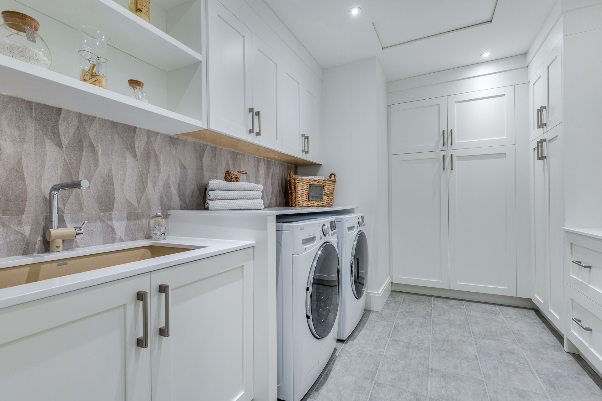 West Vancouver Real Estate