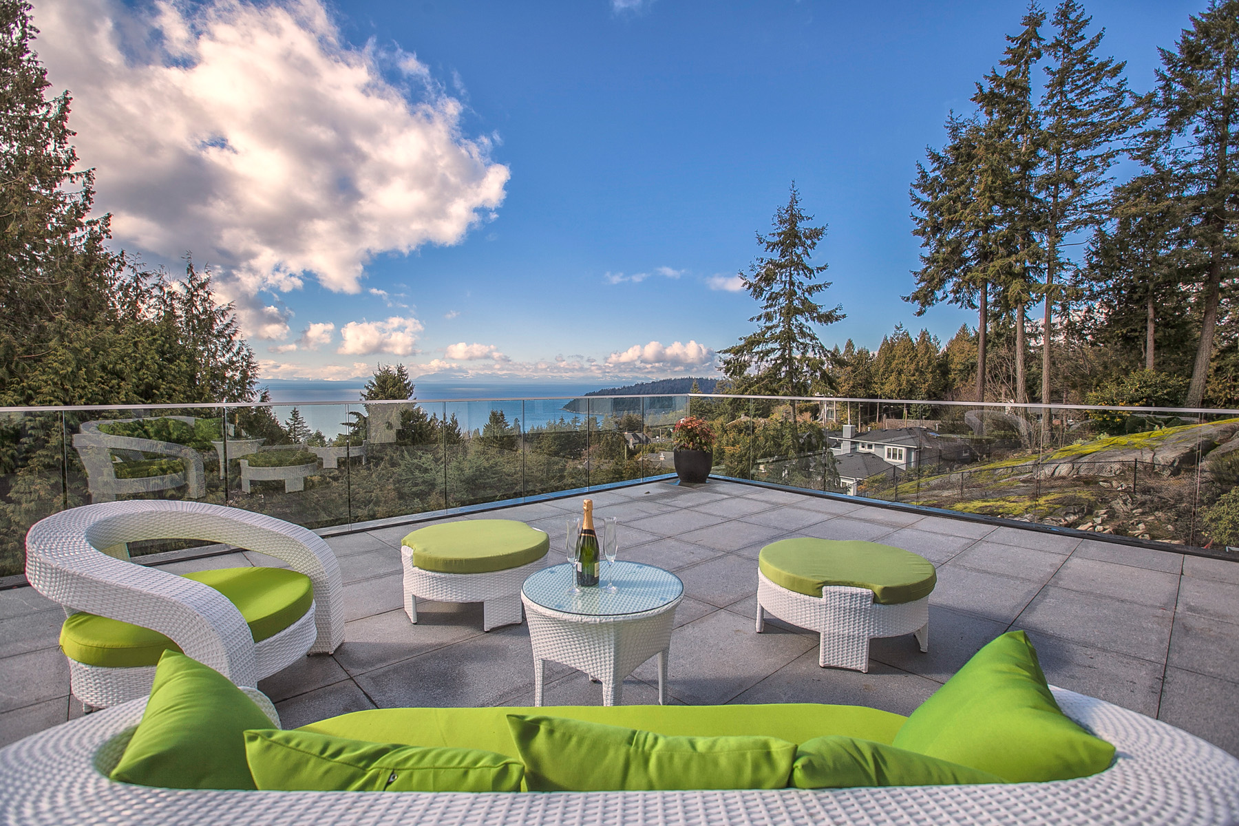 West Vancouver Water Front Homes
