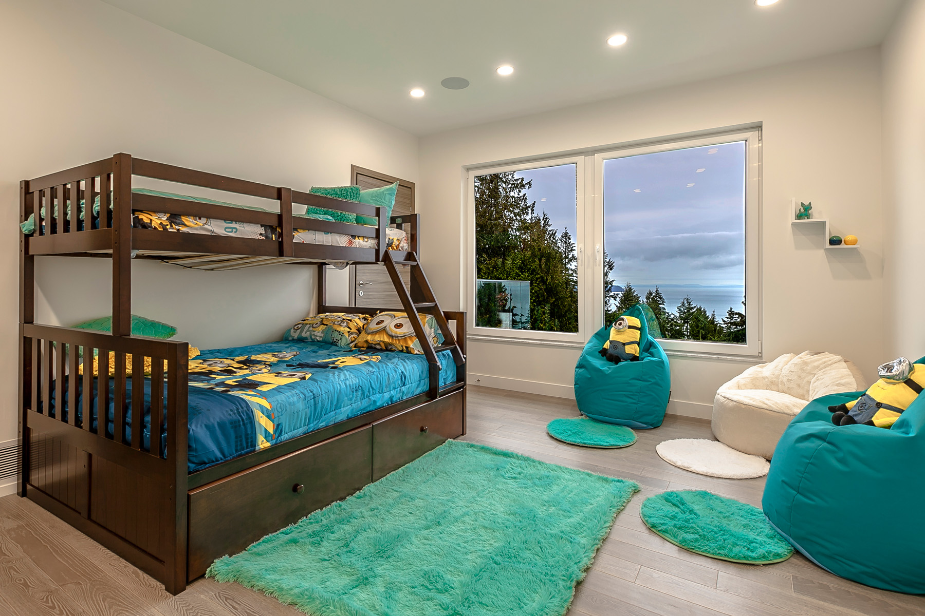 West Vancouver Luxury Homes