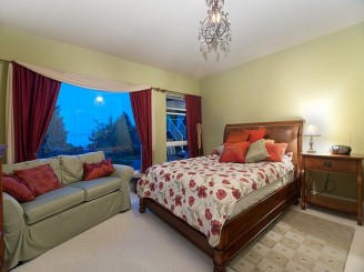 West Vancouver Homes