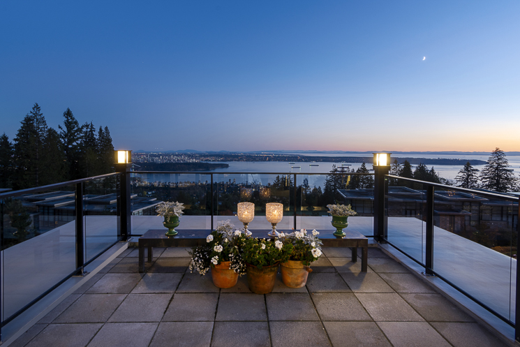 West Vancouver Waterfront Homes