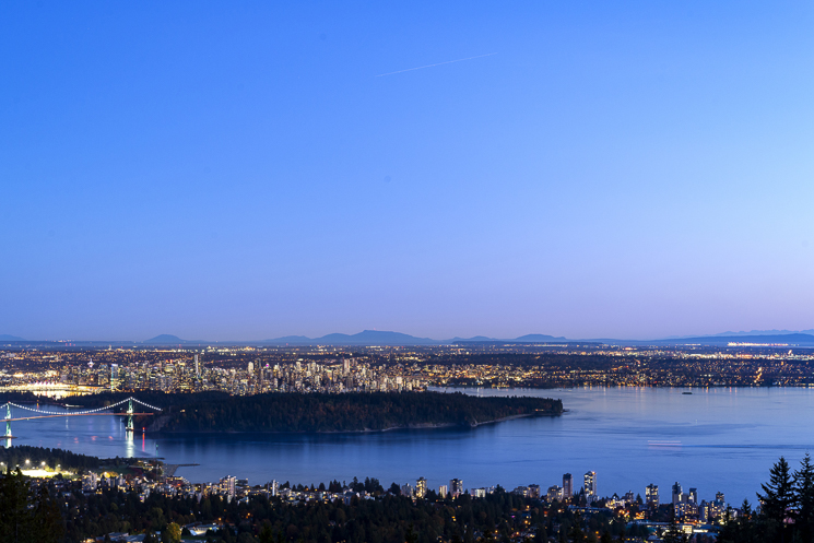 West Vancouver Waterfront Homes