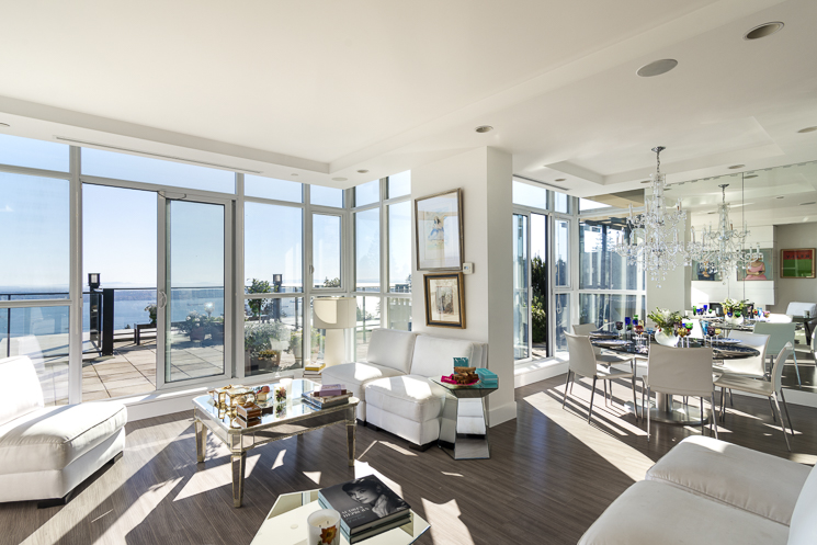 West Vancouver Waterfront Homes
