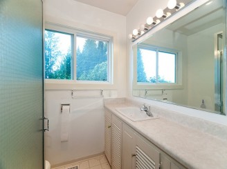 West Vancouver Water Front Homes
