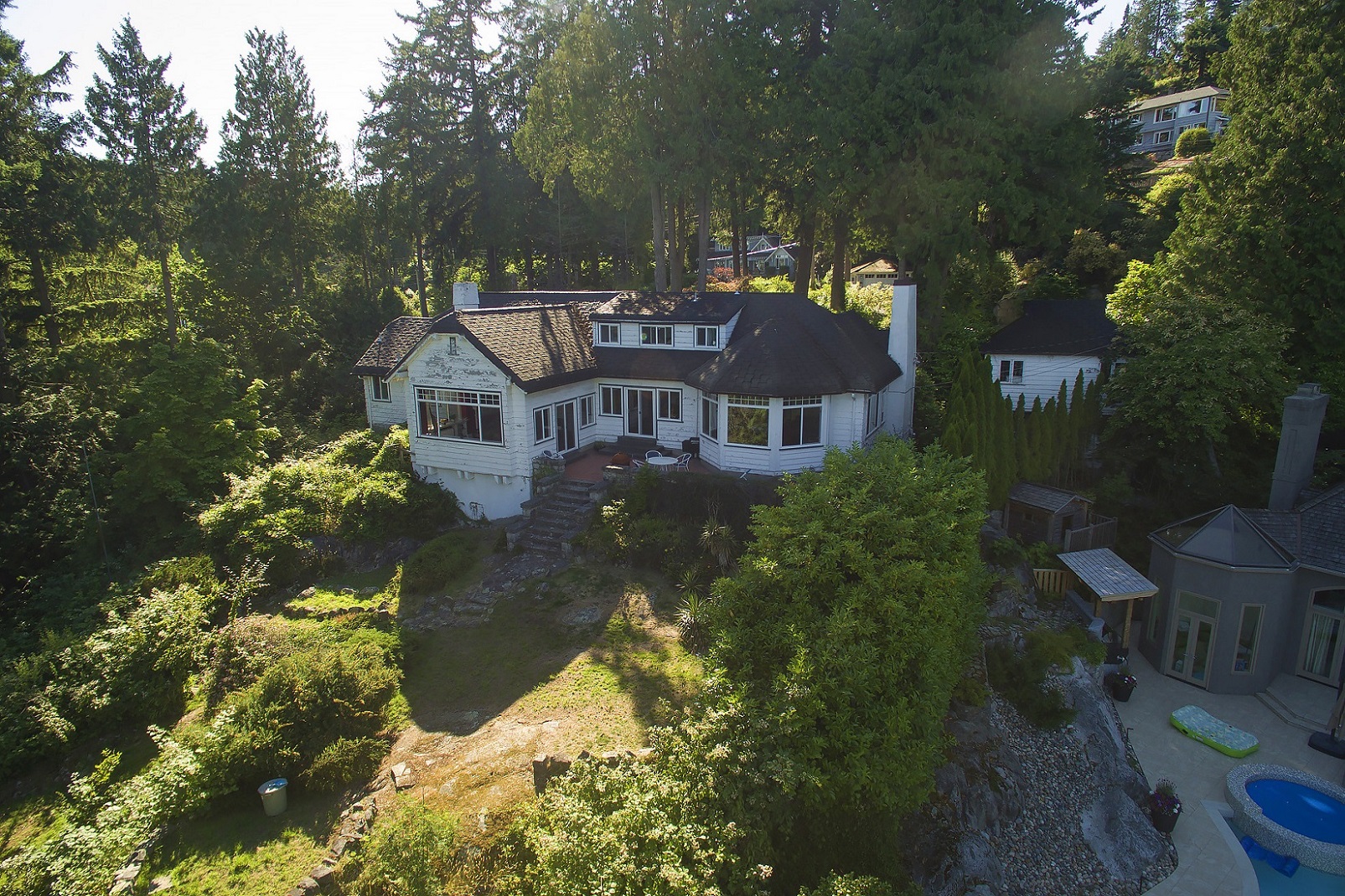 West Vancouver Waterfront Homes