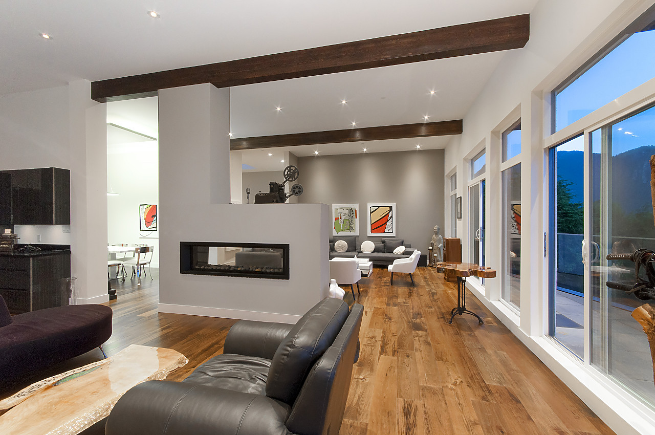 West Vancouver Water Front Homes