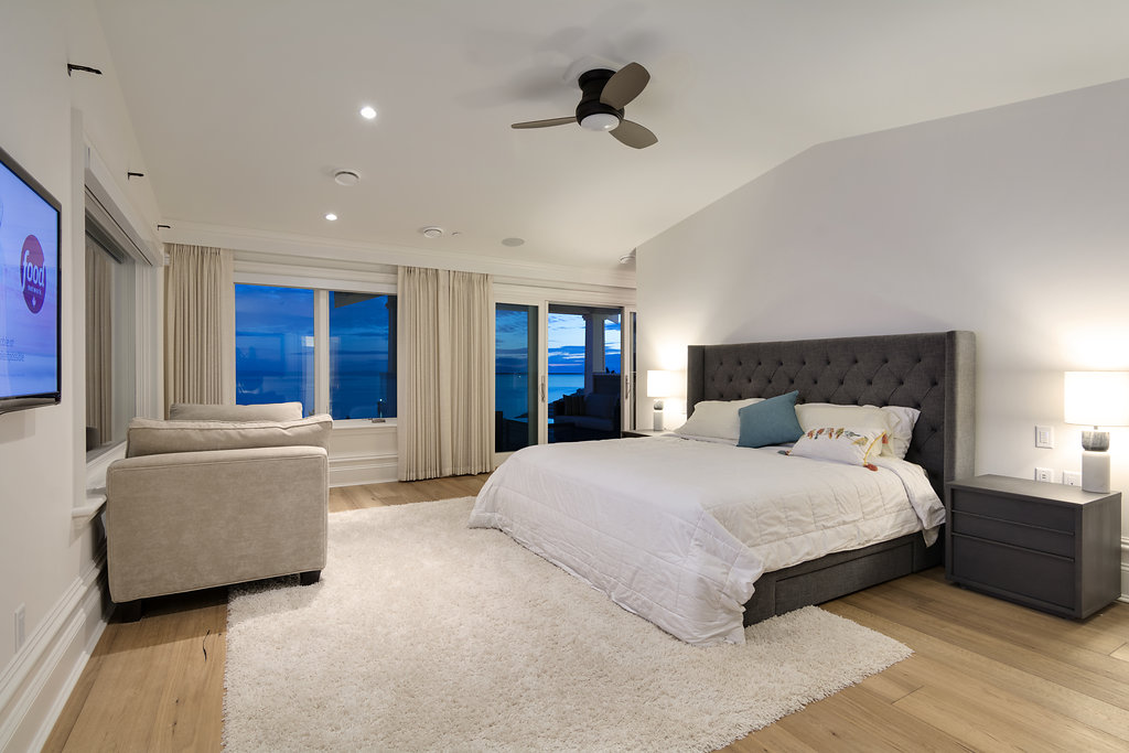 West Vancouver Waterfront Homes