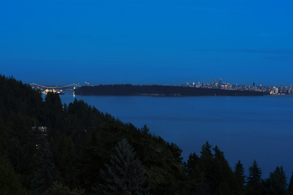 West Vancouver Water Front Homes