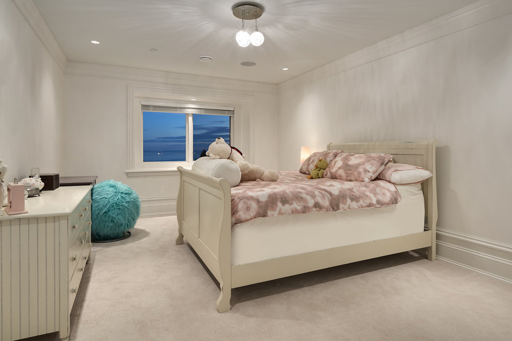 West Vancouver Homes for Sale