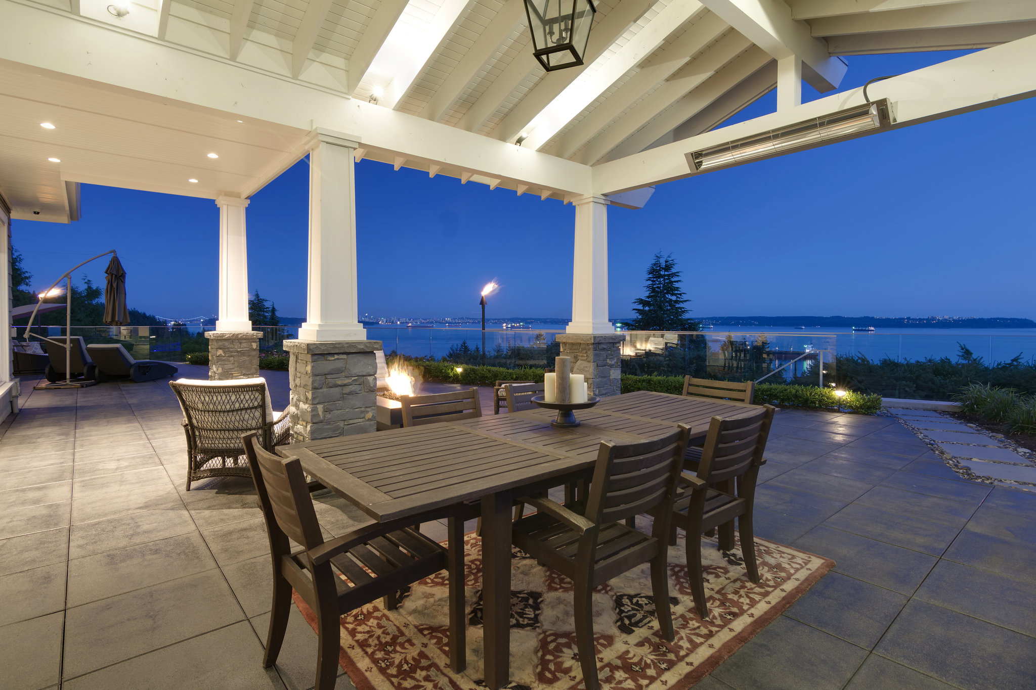 West Vancouver Waterfront Homes