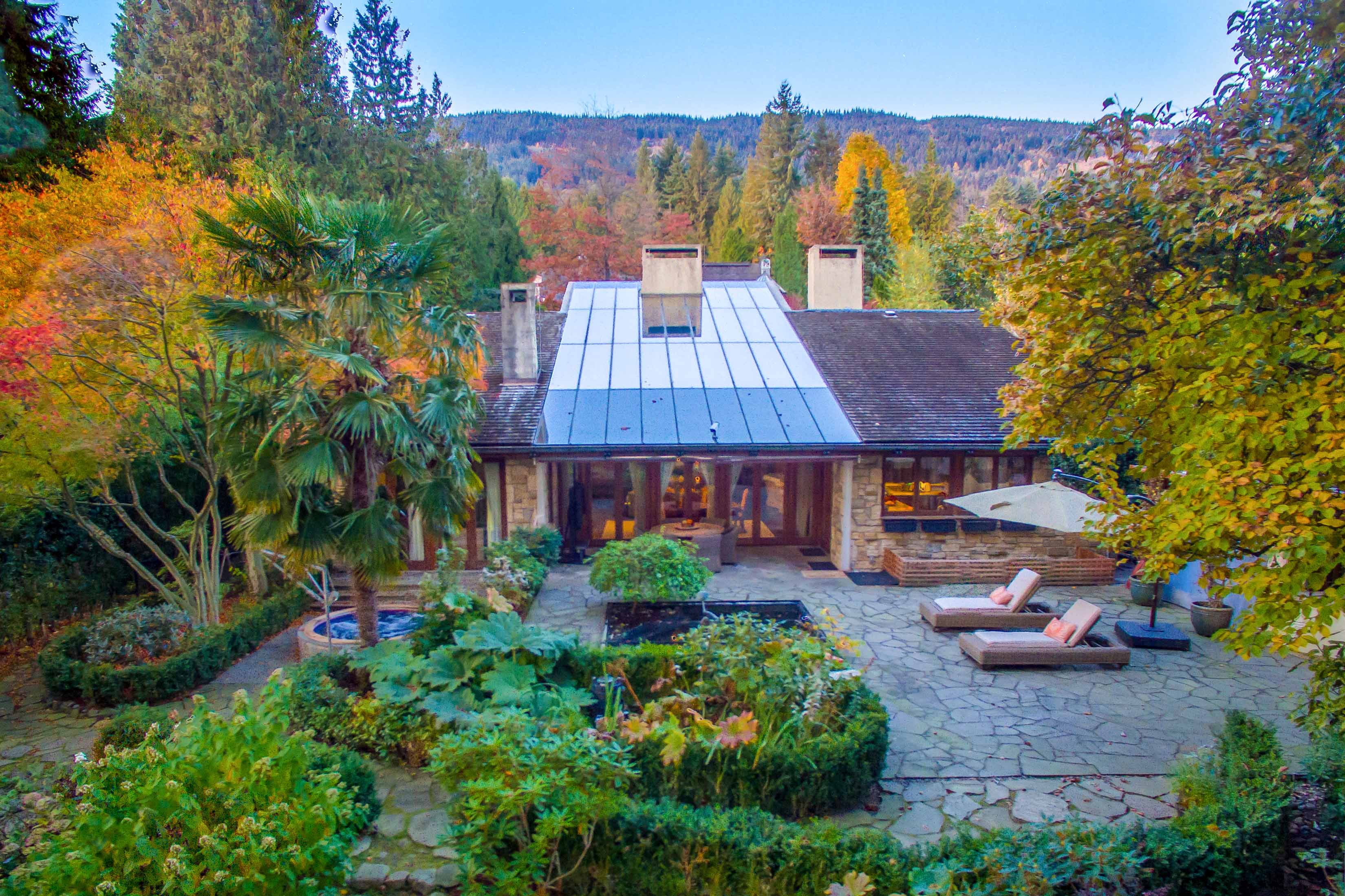 West Vancouver Homes