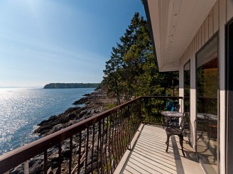 West Vancouver Water Front Homes