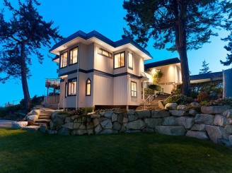 West Vancouver Water Front Homes