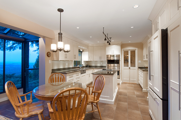 West Vancouver Homes