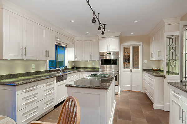 West Vancouver Waterfront Homes