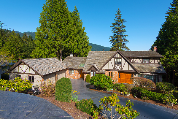 West Vancouver Water Front Homes