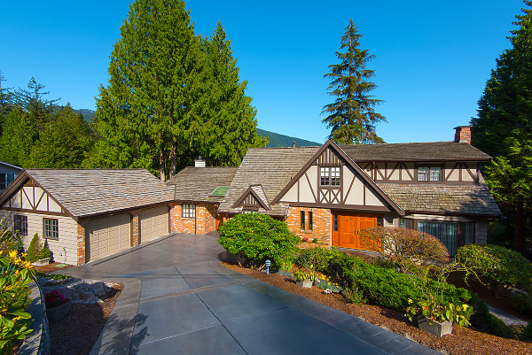 West Vancouver Water Front Homes