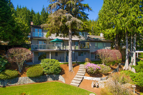 West Vancouver Luxury Homes