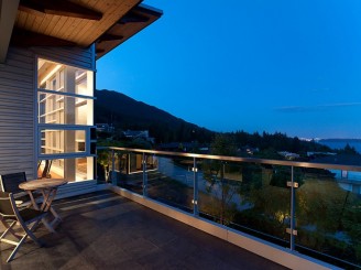 West Vancouver Water Front Homes