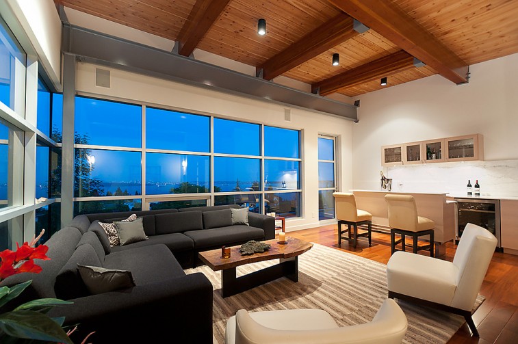 West Vancouver Water Front Homes