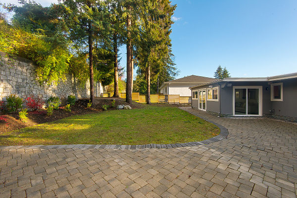 West Vancouver Homes for Sale