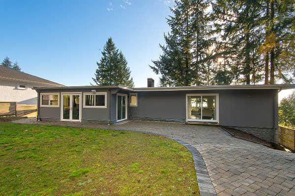 West Vancouver Water Front Homes