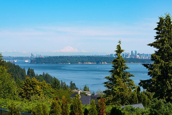 West Vancouver Water Front Homes