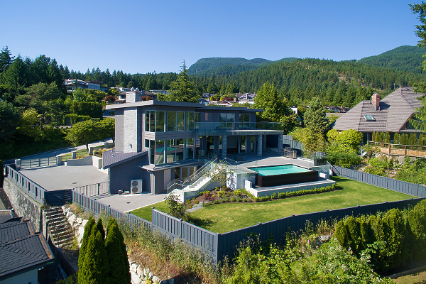 West Vancouver Real Estate