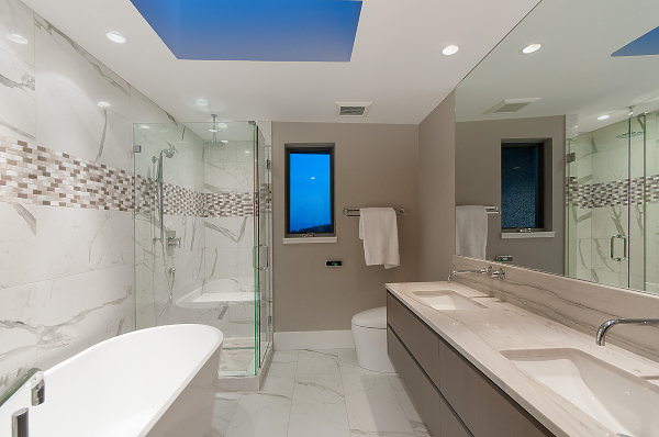 West Vancouver Water Front Homes