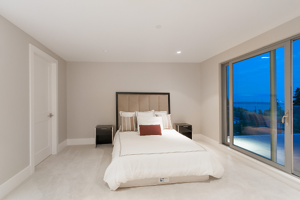 West Vancouver Real Estate