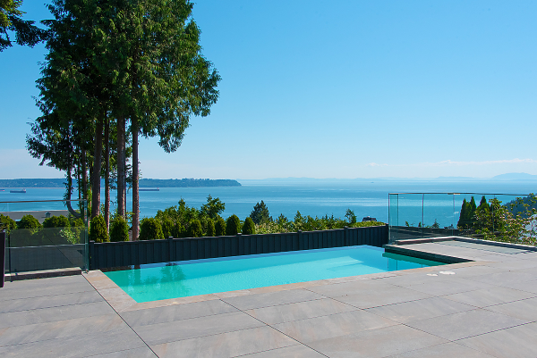 West Vancouver Waterfront Homes