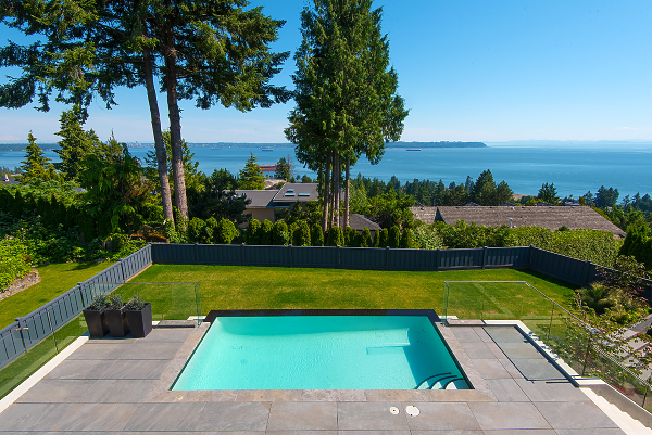 West Vancouver Luxury Homes
